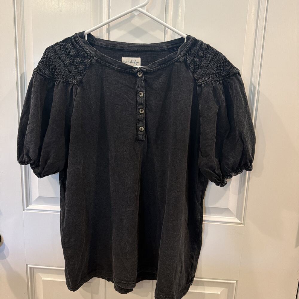 Wonderly Black Embroidered Button Front Cotton Knit Long Sleeve Blouse Medium